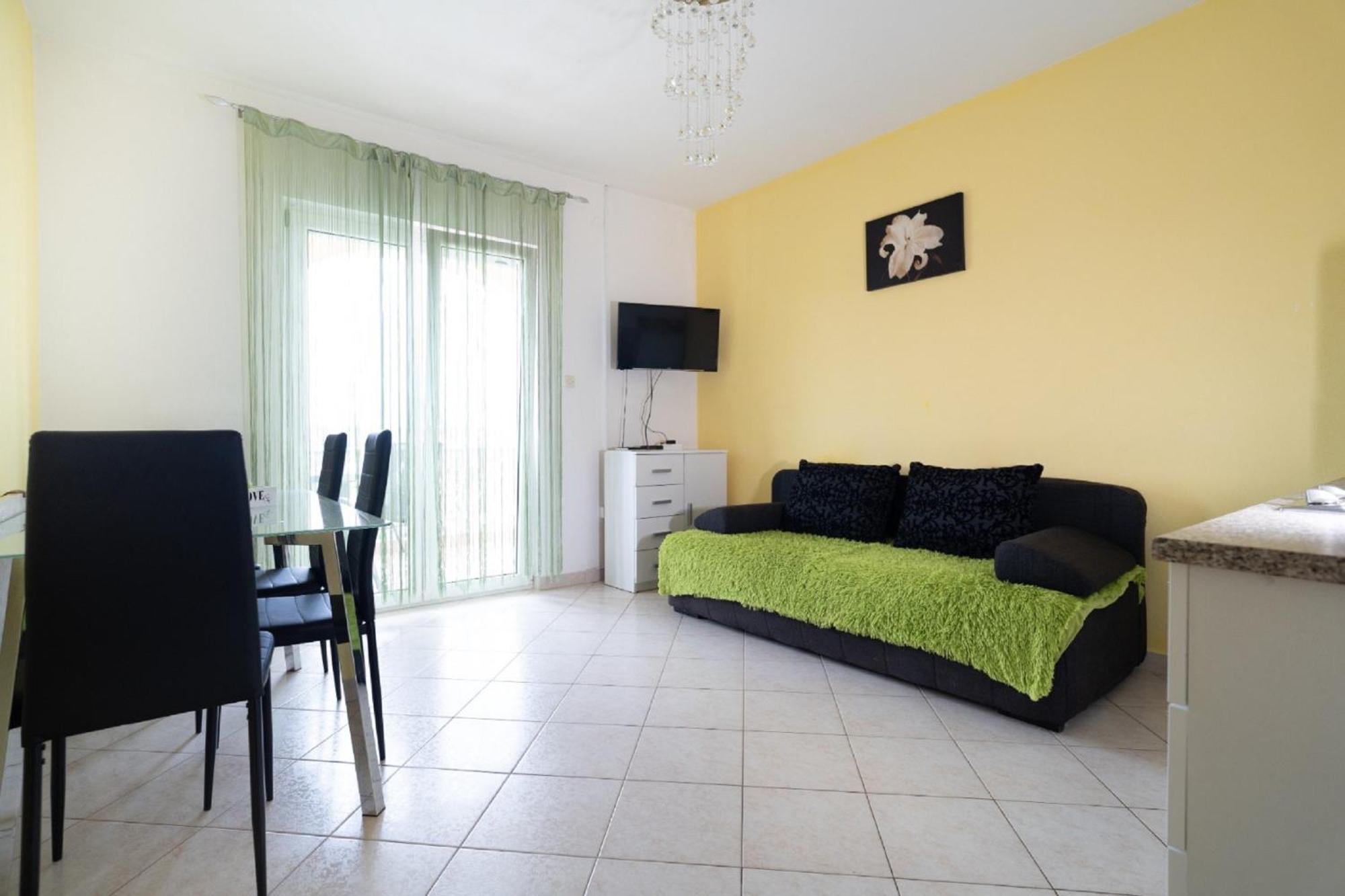 Apartments Milic Gornji Karin Esterno foto