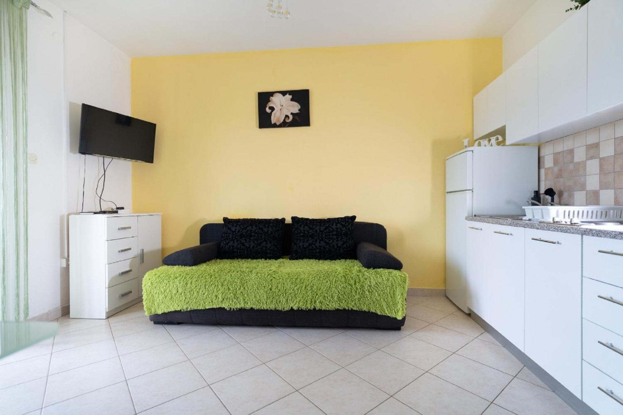 Apartments Milic Gornji Karin Esterno foto