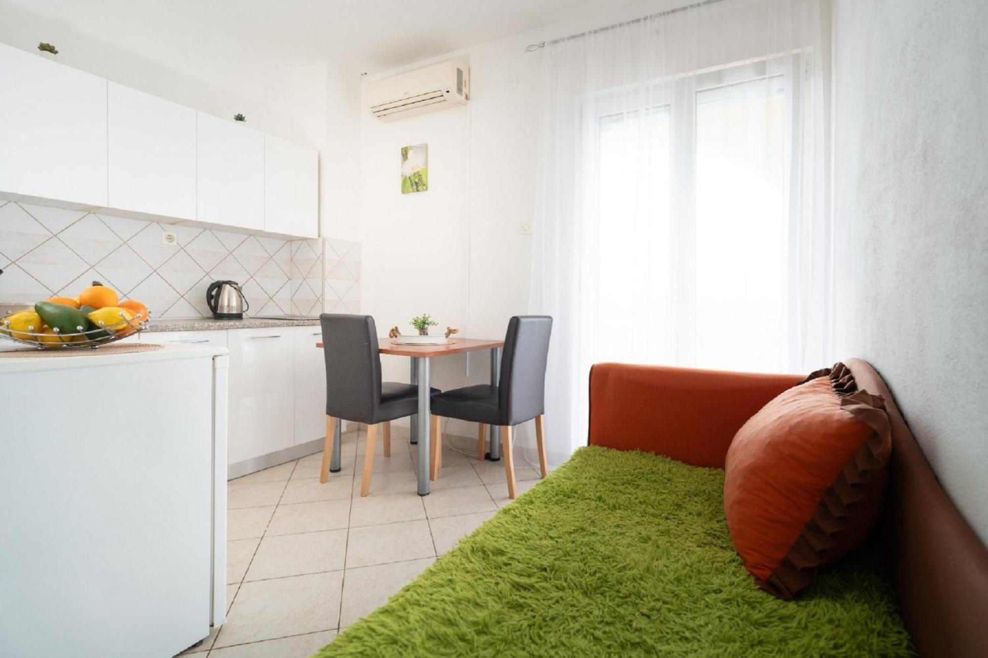 Apartments Milic Gornji Karin Esterno foto
